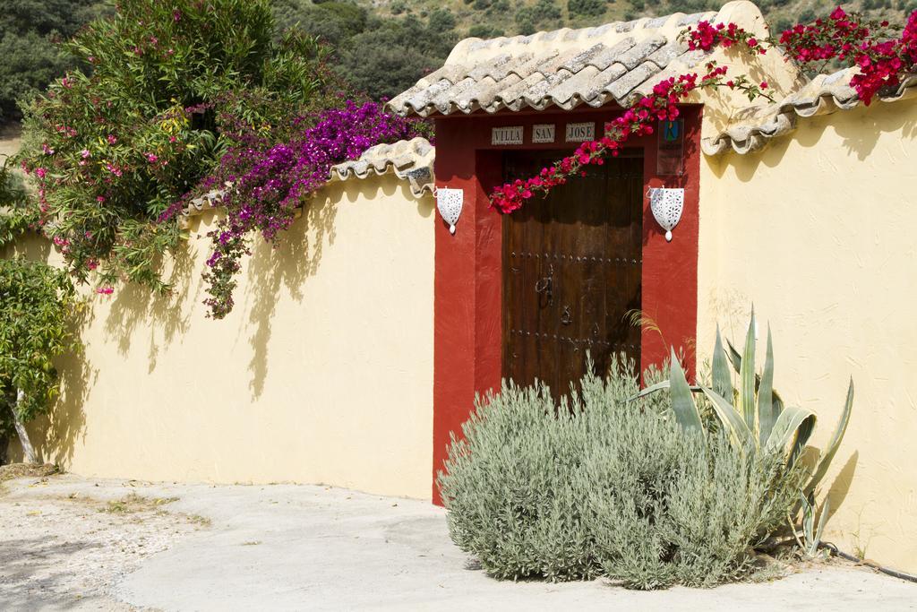 Cortijos San Jose Iznájar